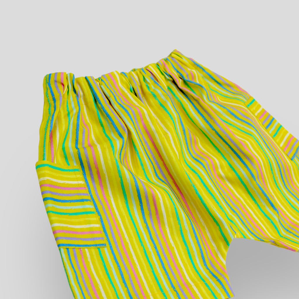 Cotton Yellow Lake Stripes Cargo Style Summer Shorts. Side view.